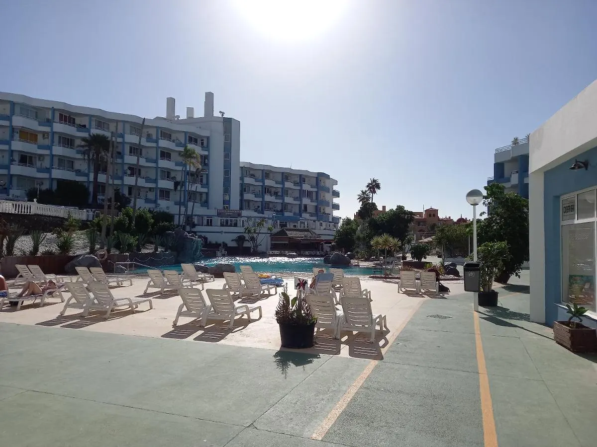 Cousy Holiday Apartment In Sunny Golf Del Sur San Miguel de Abona