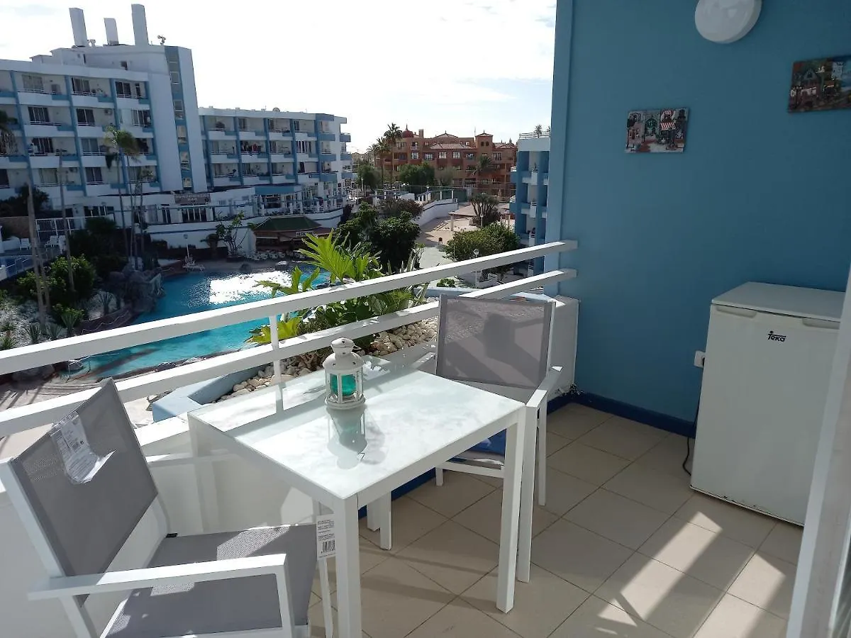 Cousy Holiday Apartment In Sunny Golf Del Sur San Miguel de Abona